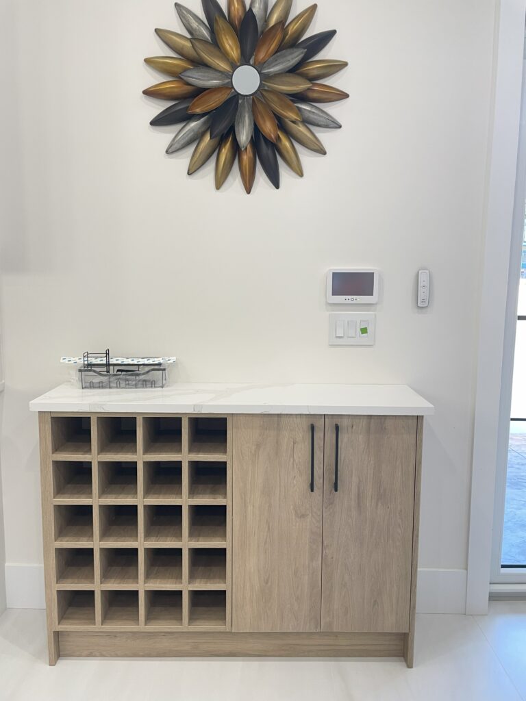DRY BAR