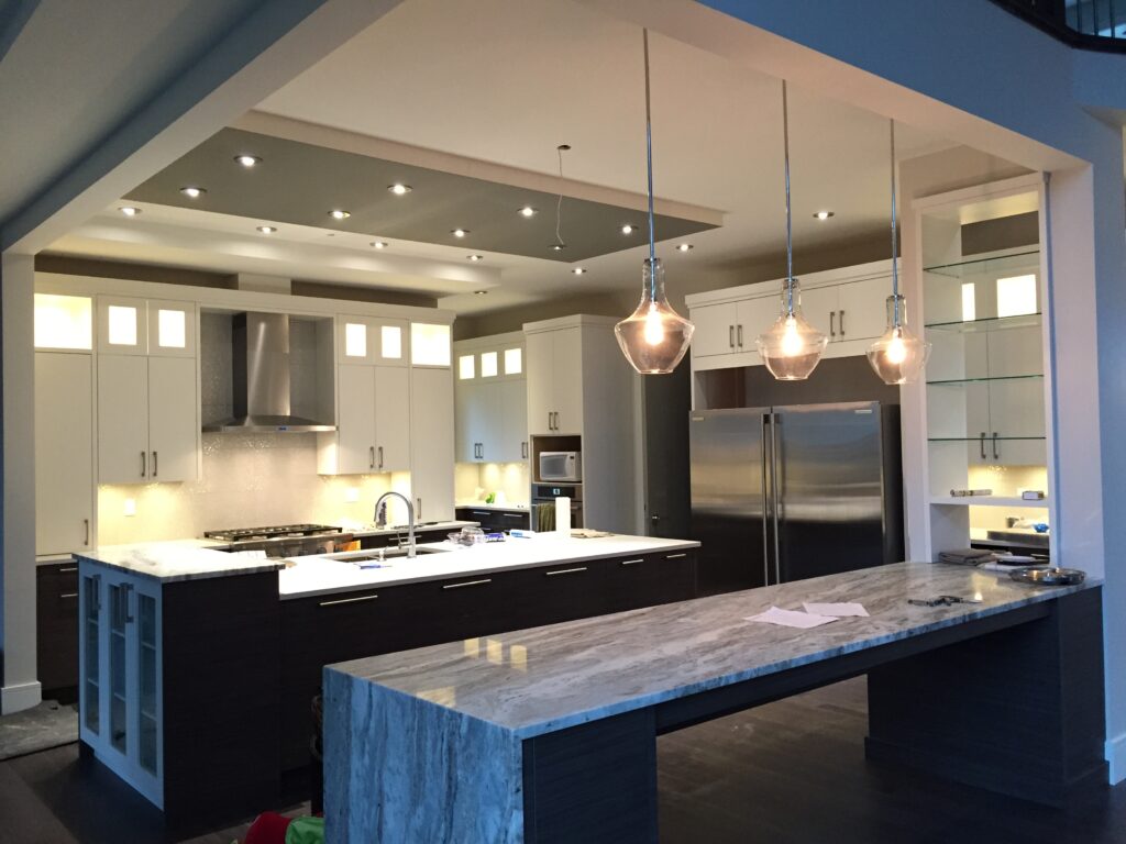 Kitchen (2 Islands)